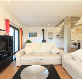 5 Bedroom Villa with Pool near Pollensa, Sleeps 10